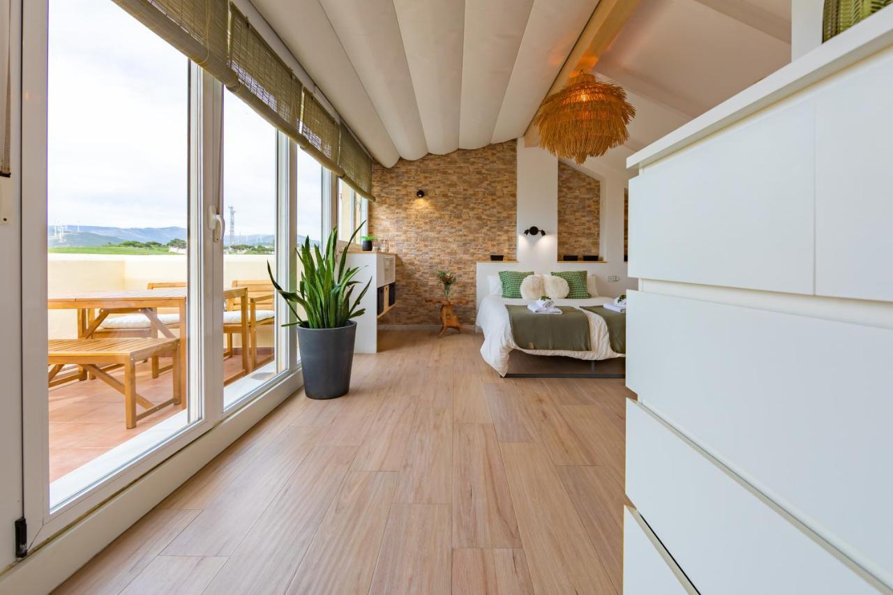 Apartment Views, Pool & Office - Optic Fibre Tarifa