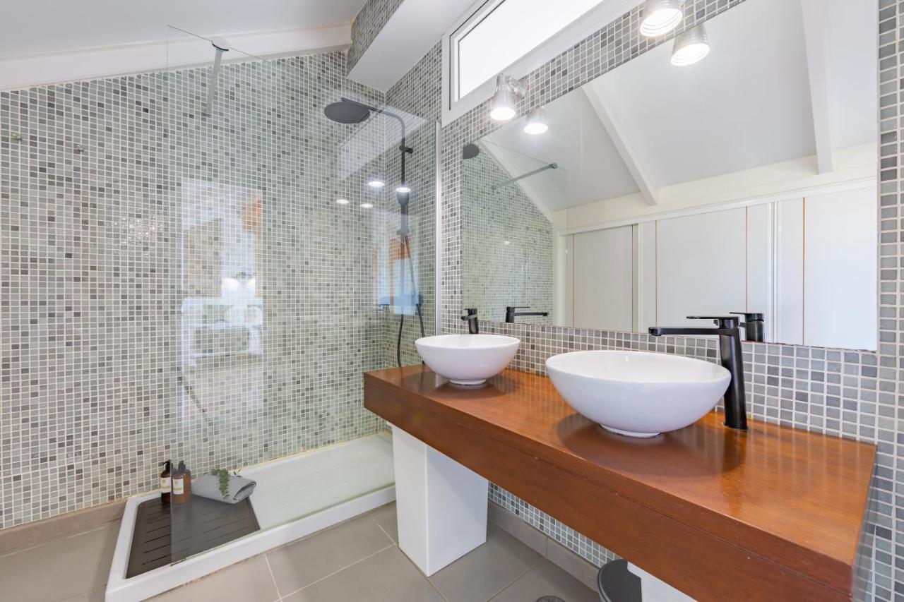 Views, Pool & Office - Optic Fibre Apartment *