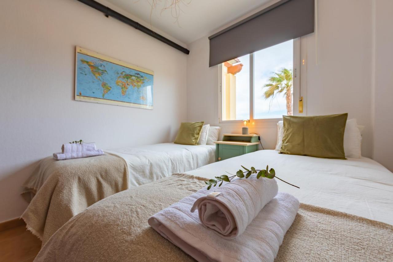 Appartement Views, Pool & Office - Optic Fibre *